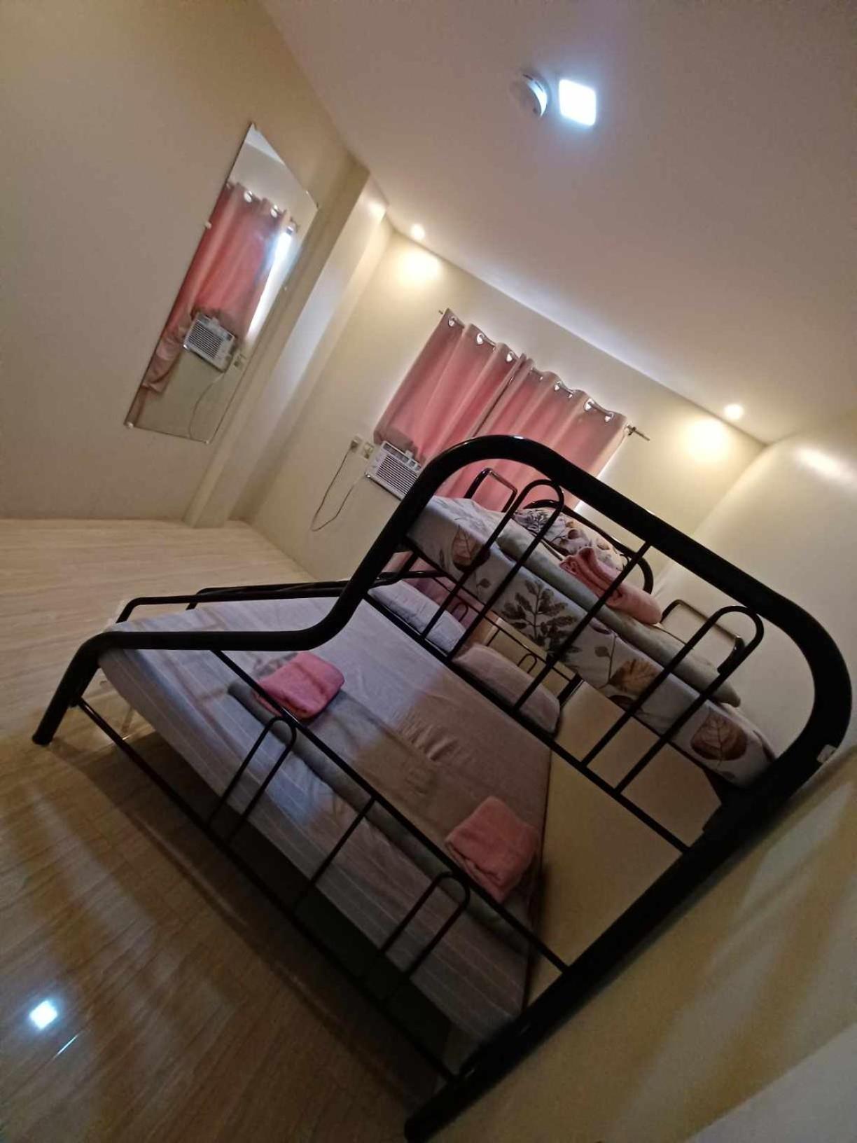 2020 Travelers Inn 두마구에테 외부 사진