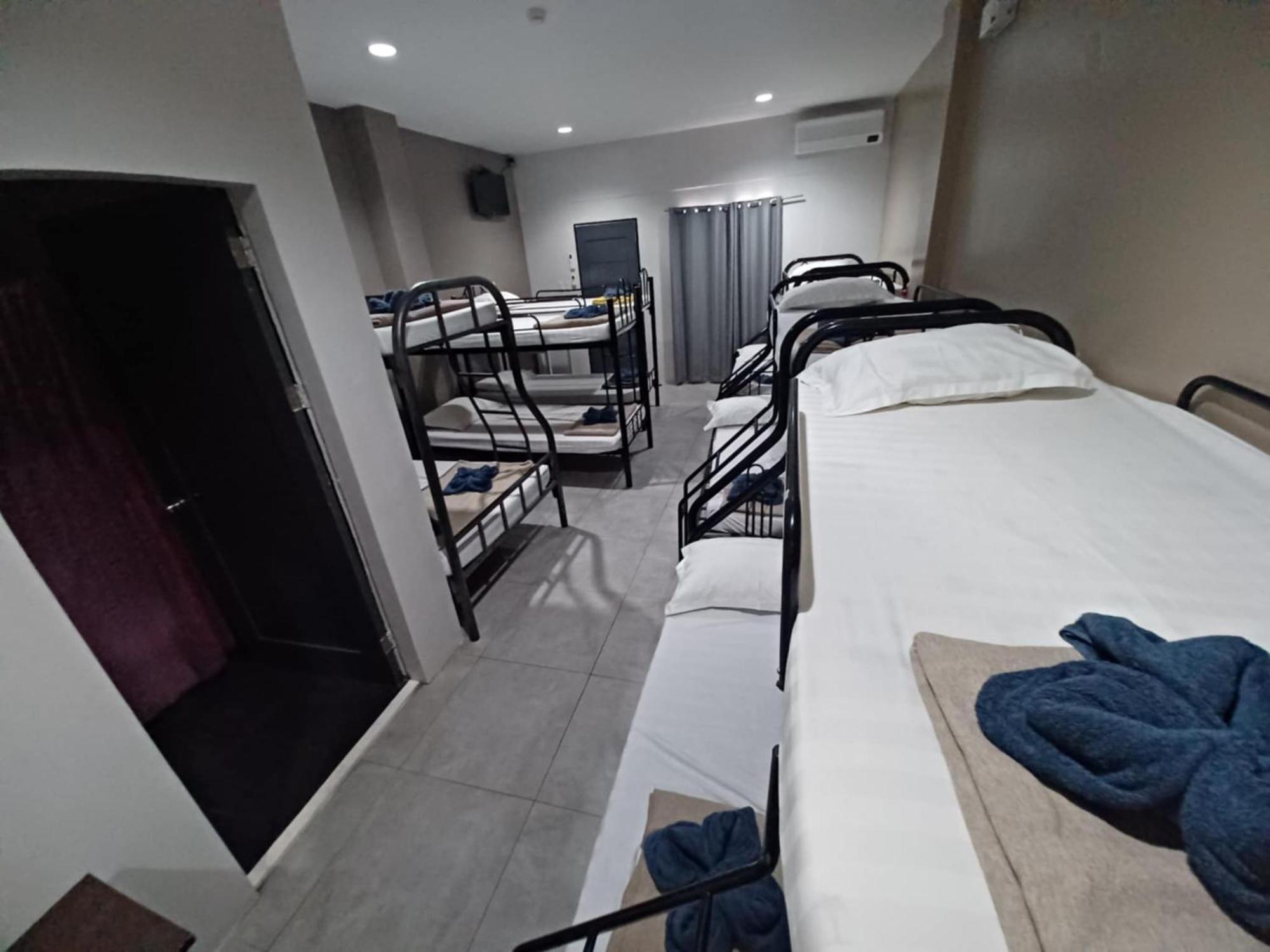 2020 Travelers Inn 두마구에테 외부 사진