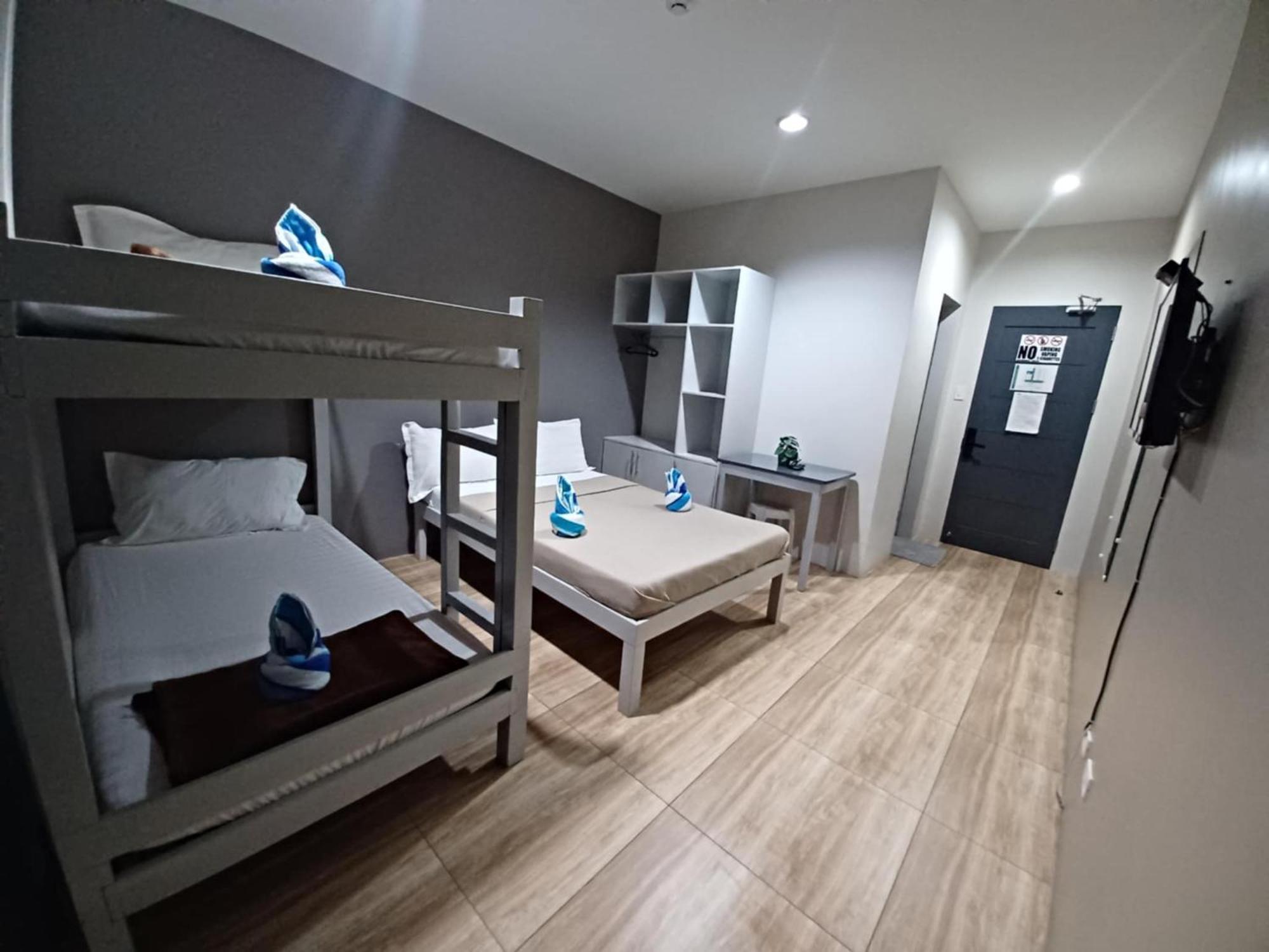 2020 Travelers Inn 두마구에테 외부 사진