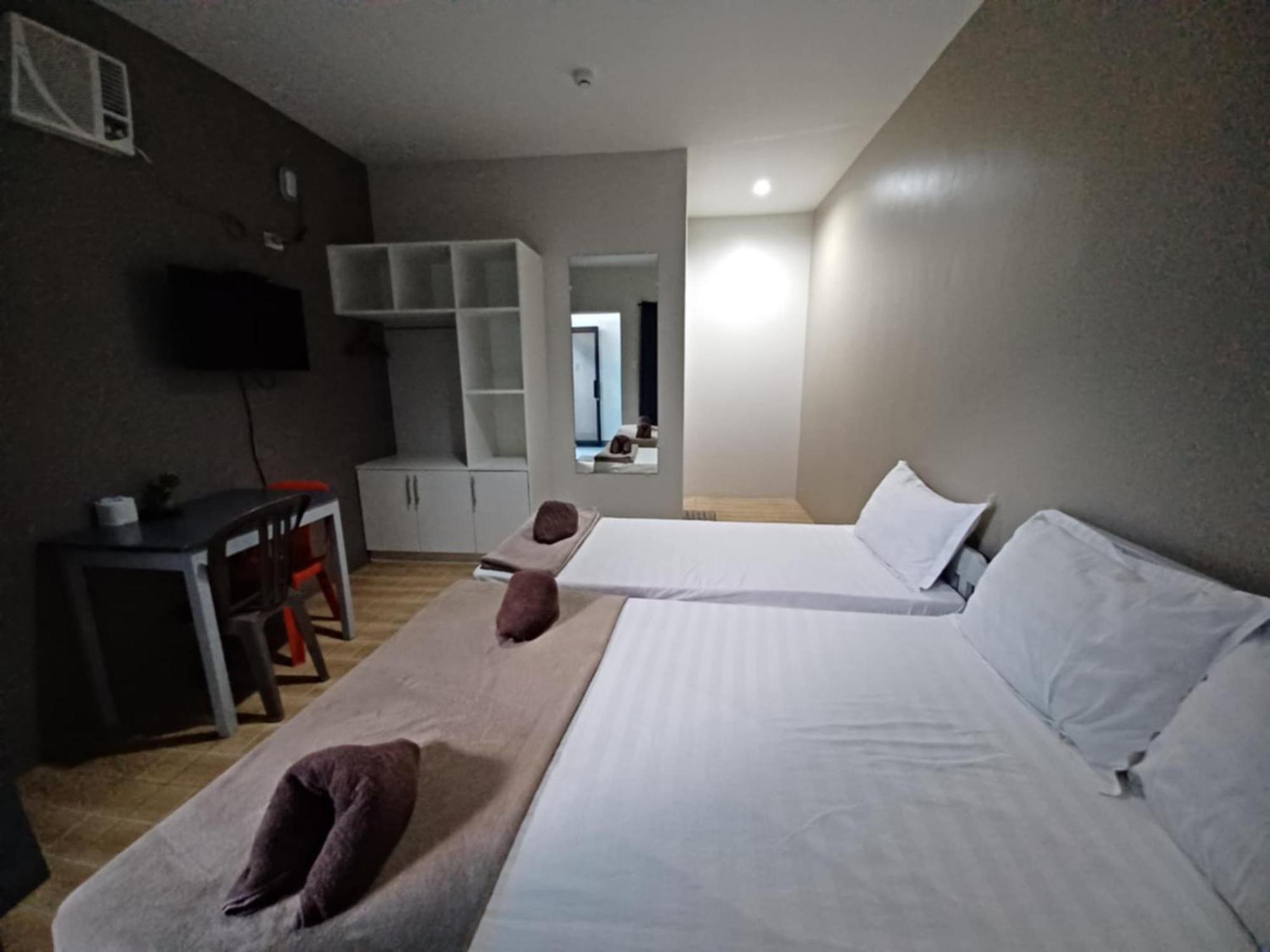2020 Travelers Inn 두마구에테 외부 사진